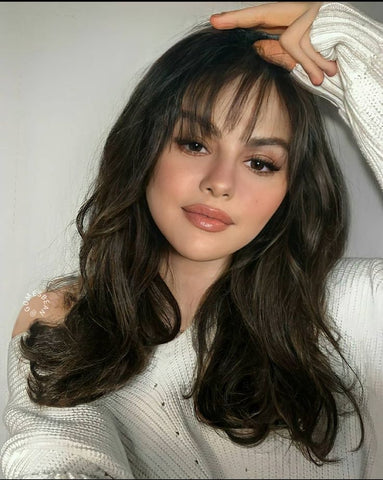 See Selena Gomez in New Bob Haircut & Y2K Makeup | Hypebae